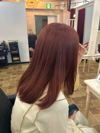 ミディアム 篠崎 穂乃佳のヘアスタイル