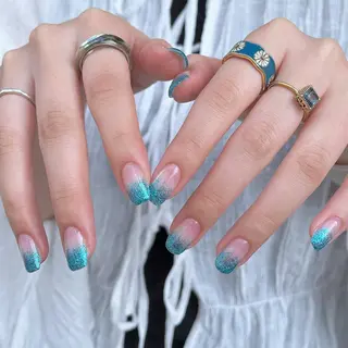 ネイル 内田 里穂のネイルデザイン