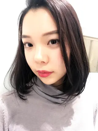 ミディアム 江崎 わか子のヘアスタイル