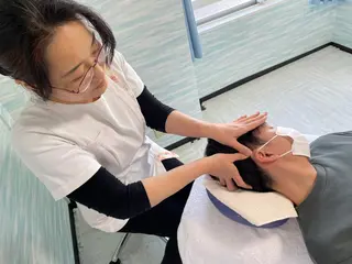 “メイクしたまま"即小顔【美针】mihari所属・小顔矯正マッサージ mihari　栄店のエステ・リラクイメージ