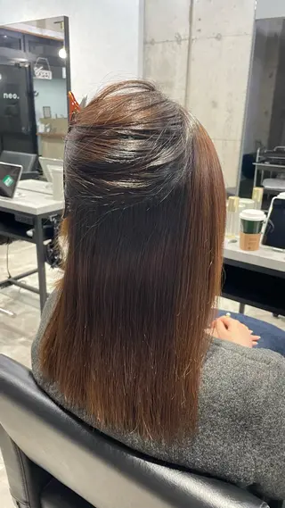 ミディアム neo.所属・🎀neo.RIN/ 透け感艶カラー🎀のヘアスタイル