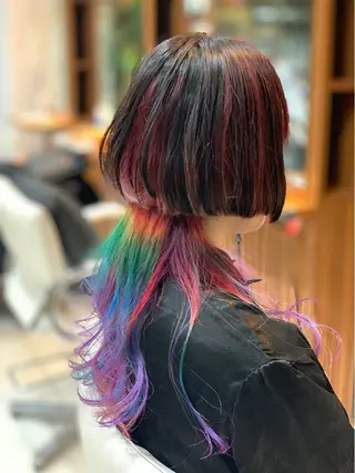 ショート カラー 白髪ぼかしハイライト 柳川拓哉のヘアスタイル