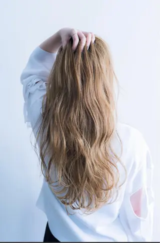 セミロング 🎀艶髪の達人 飯田啓奨🎀のヘアスタイル