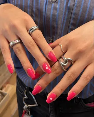 ネイル Nes.Nail所属・Miyagi Asamiのネイルデザイン