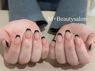 ネイル M+  Beauty Salonのネイルデザイン
