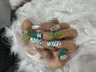 ネイル DEMAIN- 🌹のネイルデザイン