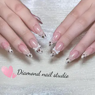 ネイル DIAMOND NAILMANAMIのネイルデザイン