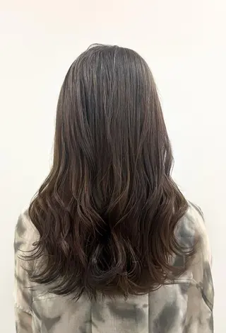 ロング カラー Atem ☀️大町店のヘアスタイル