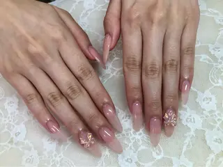 ネイル Epokku ネイルサロンのネイルデザイン