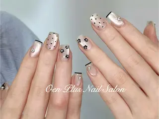 ネイル One Plus キキのネイルデザイン