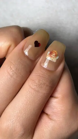 ネイル 関山 志乃のネイルデザイン