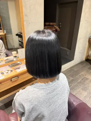 ミディアム カラー Afinar 乃空(ノア)のヘアスタイル