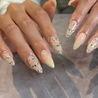 ネイル OAK兵庫 SORAのネイルデザイン