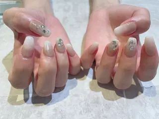 ネイル 舞田 苑香のネイルデザイン