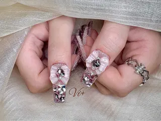 ネイル ✨Nailsalon Vi+✨のネイルデザイン