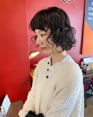 パーマ 小日向 沙織のヘアスタイル