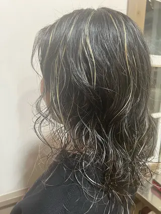 セミロング 佐藤 雅俊のヘアスタイル