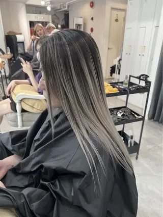 ロング カラー ROBIN所属・指名数No.1 /NAOYAのヘアスタイル