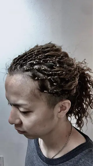 メンズ 東風上 亮介のヘアスタイル