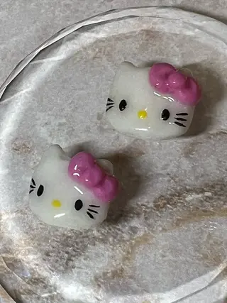 ネイル zirnail所属・zir  nail 🕊️💗RIOのネイルデザイン