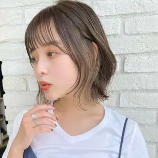 ミディアム カラー ウメダナオヤ/ くびれヘア✨のヘアスタイル