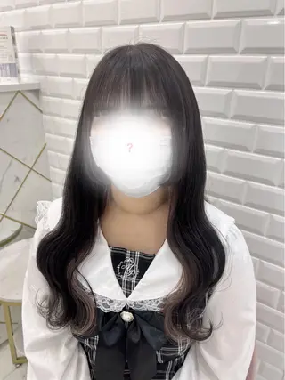ロング カラー 新井 凪のヘアスタイル