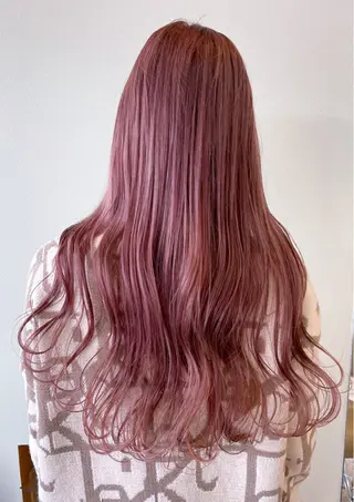 ロング Kva所属・ウルフ/ハイトーン /髪質改善/AIRIのヘアスタイル
