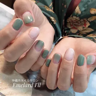 ネイル 沖縄市ネイルサロン エメラルドアイルのネイルデザイン