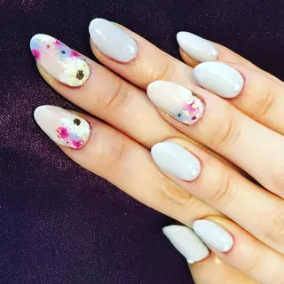 ネイル Angeailes〜アンジュエール〜所属・開運ネイル Angeailesのネイルデザイン