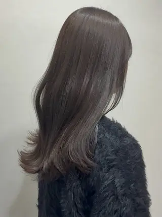 セミロング 柴田真衣 /透明感/ナチュラルのヘアスタイル