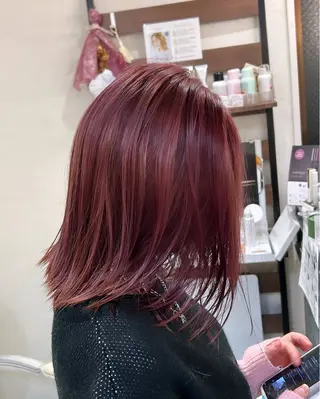 ミディアム カラー 河野 穂香のヘアスタイル