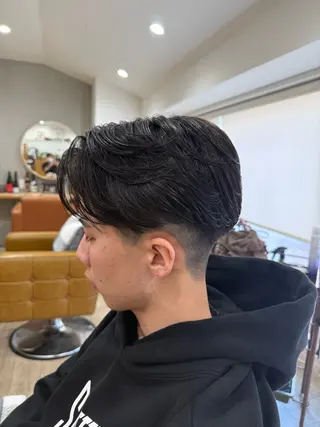 メンズ 土井 智哉のヘアスタイル