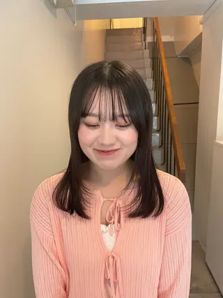 セミロング ハラダ クルミのヘアスタイル