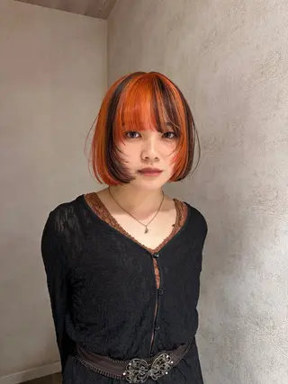 カラー ハイトーン🫀 デザイン🪐yumeのヘアスタイル