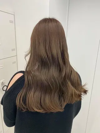 ロング カラー ヘアアレンジ 透け上品ハイトーン 職人ゆうと🤍のヘアスタイル