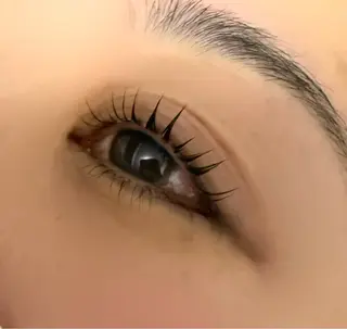 マツエク・マツパ CARNA所属・Carna makiのマツエク・マツパデザイン