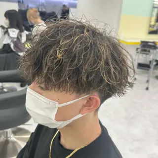 ショート パーマ メンズ 韓国レイヤーカット /REIのヘアスタイル