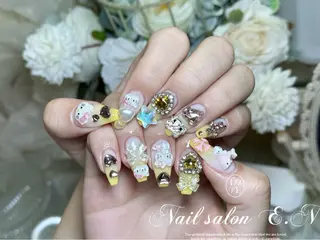 ネイル E.N🦋 長さ出し/持ち込みのネイルデザイン