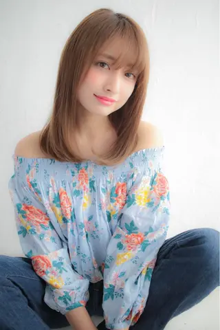 セミロング カラー うる艶/レイヤー 🪞池袋LAND🪞のヘアスタイル