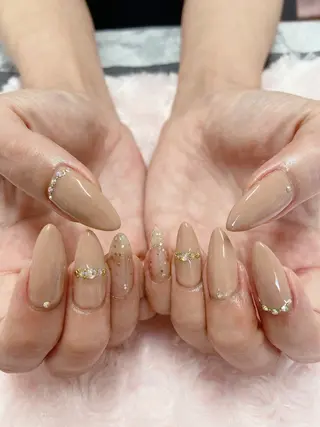 ネイル nail salon Berry所属・前田 りかのネイルデザイン