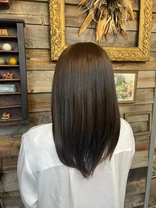 カラー 飯田 ほのかのヘアスタイル
