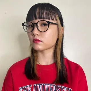 セミロング カラー ホリケ アオイのヘアスタイル