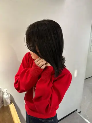 ミディアム カラー 似合わせカット🫧 吉見衣生のヘアスタイル