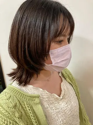 ミディアム 阪口 依美奈のヘアスタイル