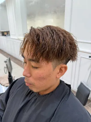 パーマ メンズ スパイラル波巻き パーマ井本汰壱のヘアスタイル