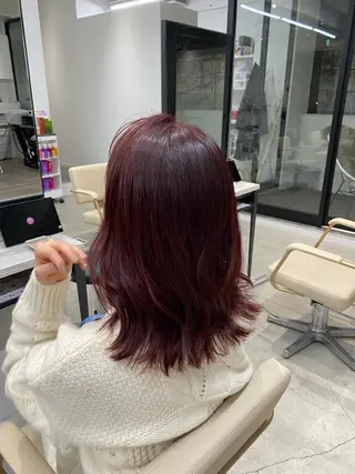 ミディアム カラー ブリーチなしカラー 🤍　Mihanaのヘアスタイル