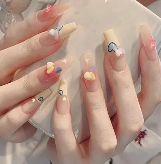 ネイル D-BEAUTY Nailsalonのネイルデザイン