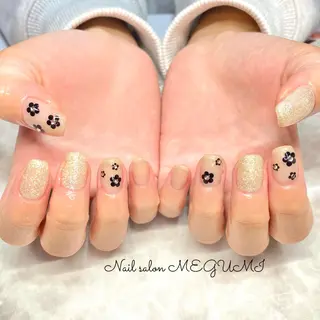 ネイル Nail salon MEGUMIのネイルデザイン