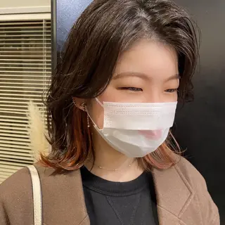 ミディアム カラー ヘアアレンジ 韓国ヘア🖤 YURINAのヘアスタイル