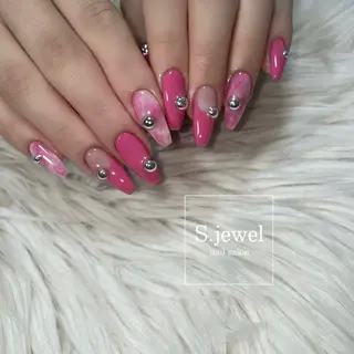 ネイル S♡JEWEL所属・S. JEWELのネイルデザイン